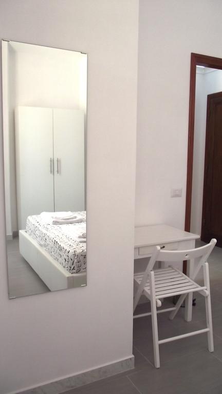 Aristocarli Bed and Breakfast Ρώμη Δωμάτιο φωτογραφία